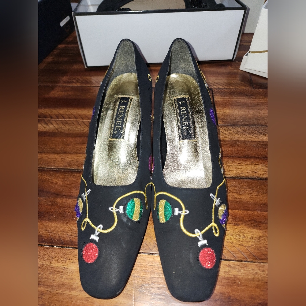 J. Renee dancer Christmas shoe